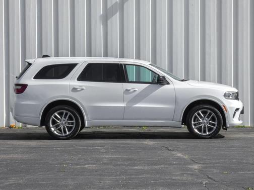 White Knuckle Clearcoat 2026 Dodge Durango GT
