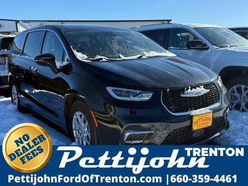 2024 Chrysler Pacifica Touring-L