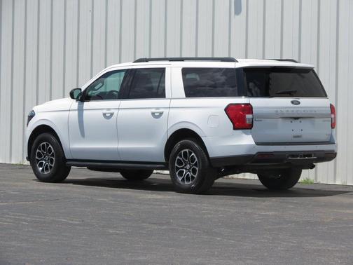 2023 Ford Expedition Max XL