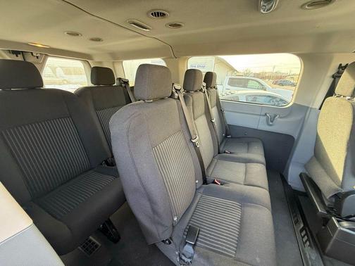 2016 Ford Transit-150 XL