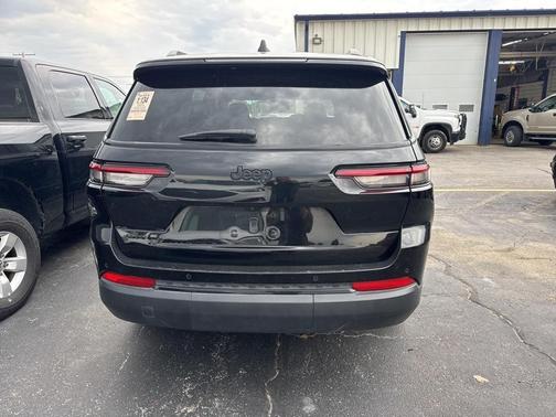 2024 Jeep Grand Cherokee L Laredo