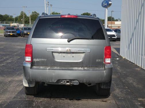 Mineral Gray Clearcoat Metallic 2008 Chrysler Aspen Limited