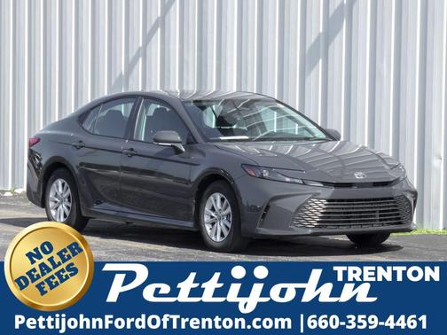 UNDERGROUND 2026 Toyota Camry LE