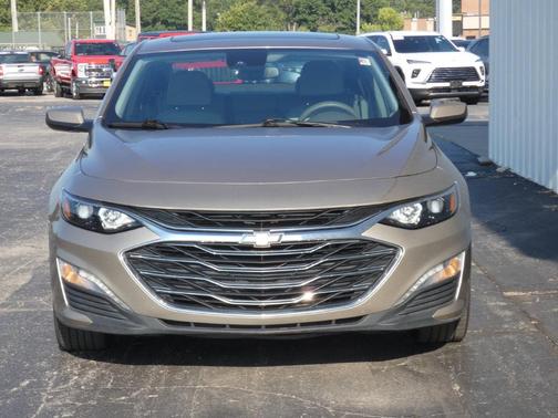 Mineral Gray Metallic 2024 Chevrolet Malibu LT