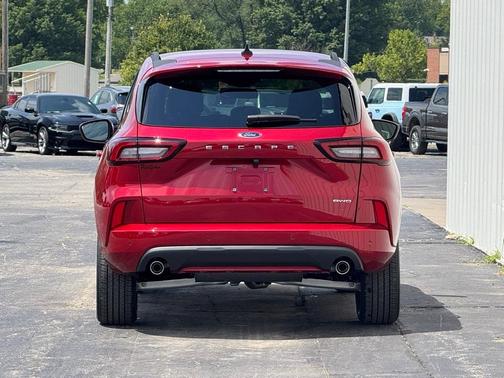 2025 Ford Escape ST-Line Elite