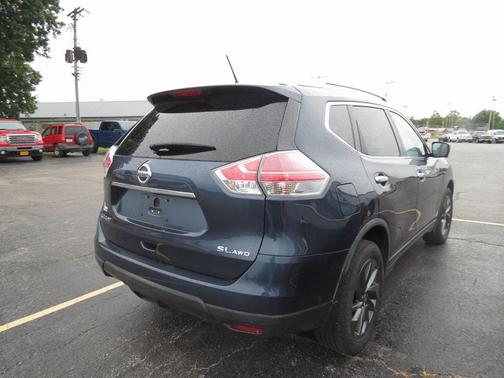 2016 Nissan Rogue SL