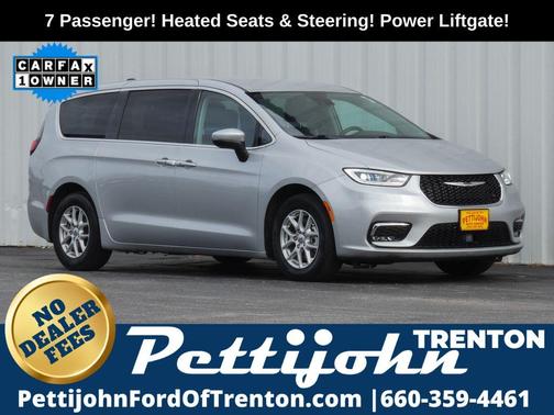 Silver Mist Clearcoat 2023 Chrysler Pacifica Touring-L