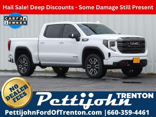 Summit White 2023 GMC Sierra 1500 AT4