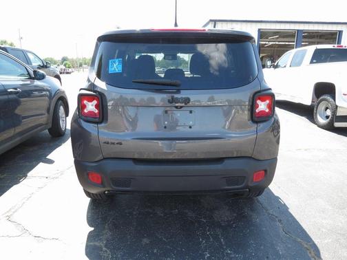 2016 Jeep Renegade Latitude