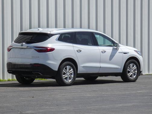 Summit White 2019 Buick Enclave Essence