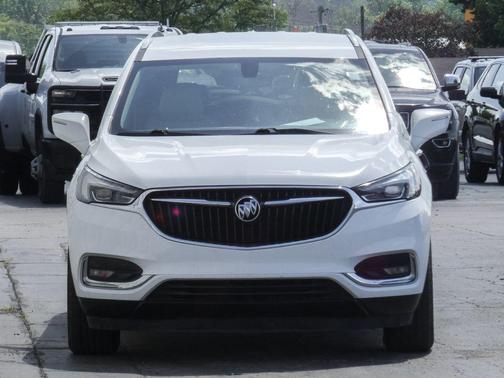 Summit White 2019 Buick Enclave Essence