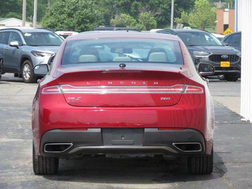 2018 Lincoln MKZ Premiere
