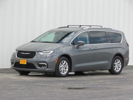 2021 Chrysler Pacifica Touring-L
