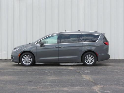 2021 Chrysler Pacifica Touring-L