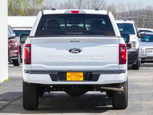Oxford White 2026 Ford F-150 XLT