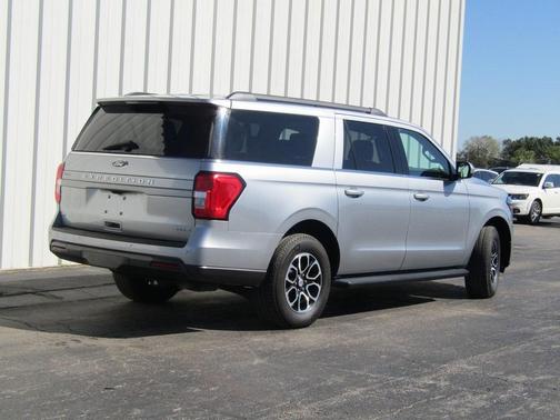 2024 Ford Expedition Max XLT