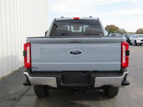 2026 Ford F-350 Lariat Super Duty