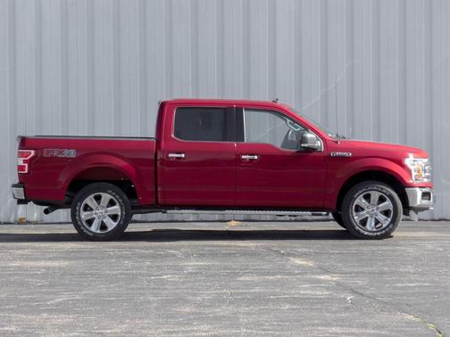 Ruby Red Metallic 2019 Ford F-150 XLT