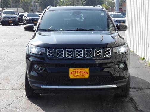 Diamond Black 2025 Jeep Compass Limited