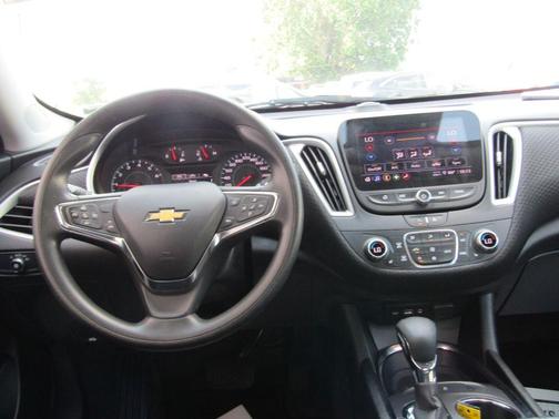 Black 2023 Chevrolet Malibu LT
