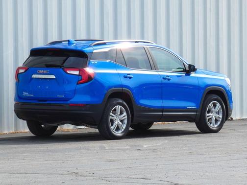 Rip Tide Blue 2024 GMC Terrain SLE