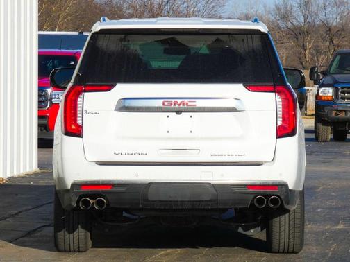 2023 GMC Yukon XL Denali