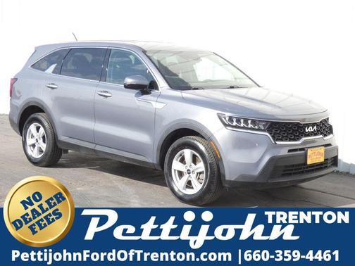 2022 Kia Sorento LX