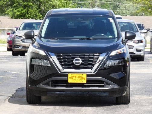 Black 2023 Nissan Rogue S