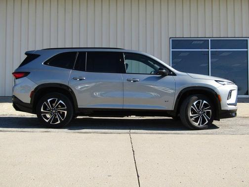 2025 Buick Enclave Sport Touring