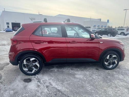 2023 Hyundai VENUE SEL