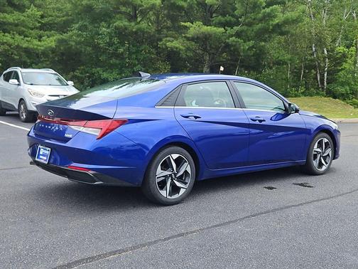 2023 Hyundai ELANTRA HEV Limited