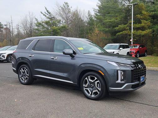 2025 Hyundai PALISADE SEL Premium