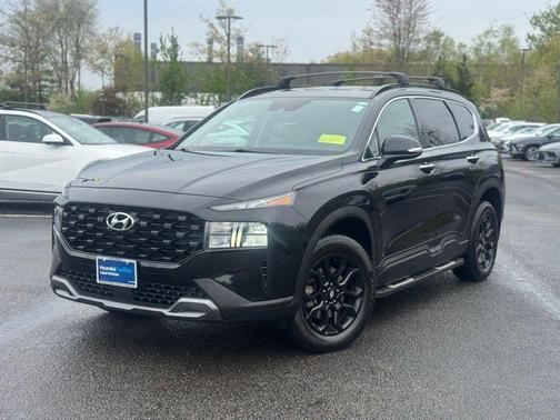 Black 2022 Hyundai SANTA FE XRT