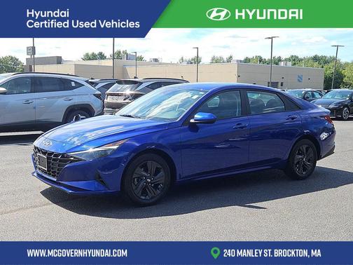 2023 Hyundai ELANTRA SEL