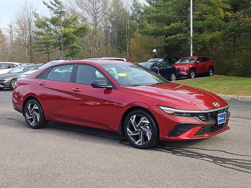 2025 Hyundai ELANTRA SEL Sport