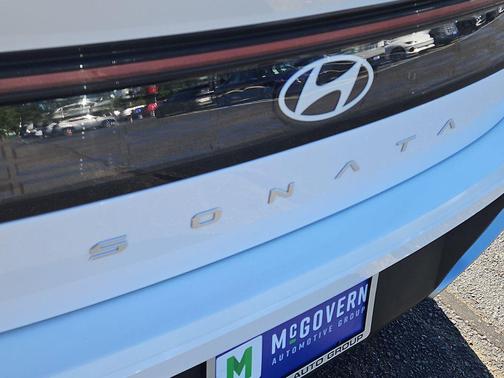 2025 Hyundai SONATA SE