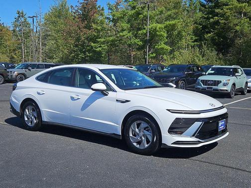 2025 Hyundai SONATA SE