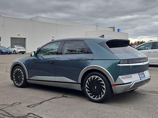 2022 Hyundai IONIQ 5 Limited