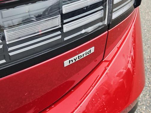 2024 Hyundai SONATA Hybrid SEL