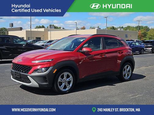 2022 Hyundai KONA SEL