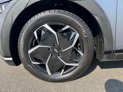Gray 2024 Hyundai IONIQ 5 SEL