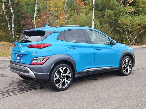 2023 Hyundai KONA Limited