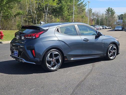 2020 Hyundai Veloster Turbo