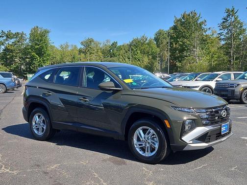 2025 Hyundai TUCSON SE