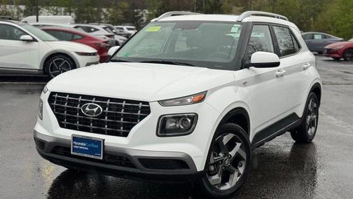 White 2025 Hyundai VENUE SEL