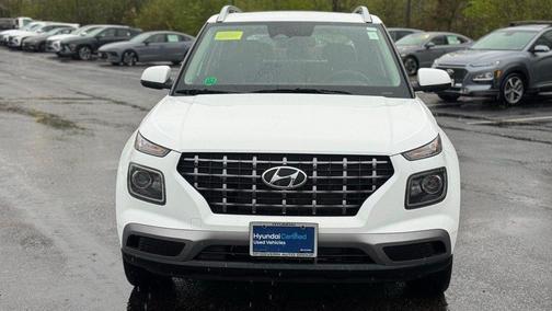 White 2025 Hyundai VENUE SEL