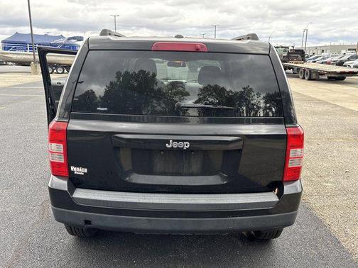 2017 Jeep Patriot Sport