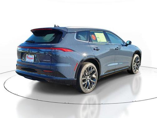 2025 Toyota Crown Signia Limited