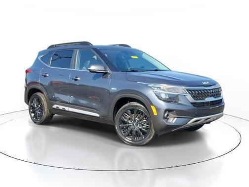 2022 Kia Seltos Nightfall Edition