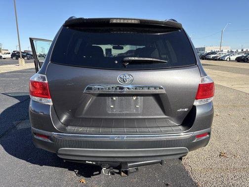 2013 Toyota Highlander SE
